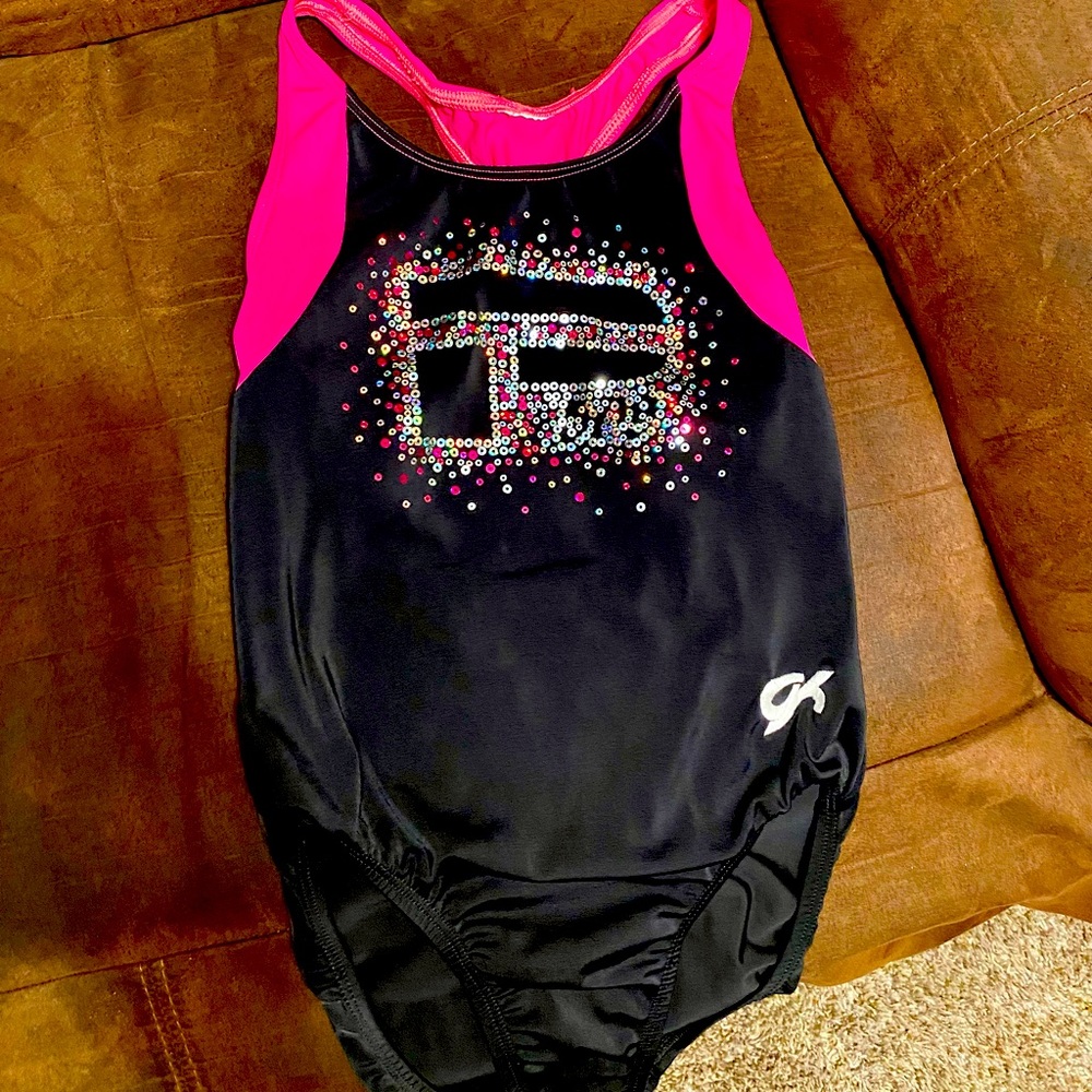 GK Adult Small leotard